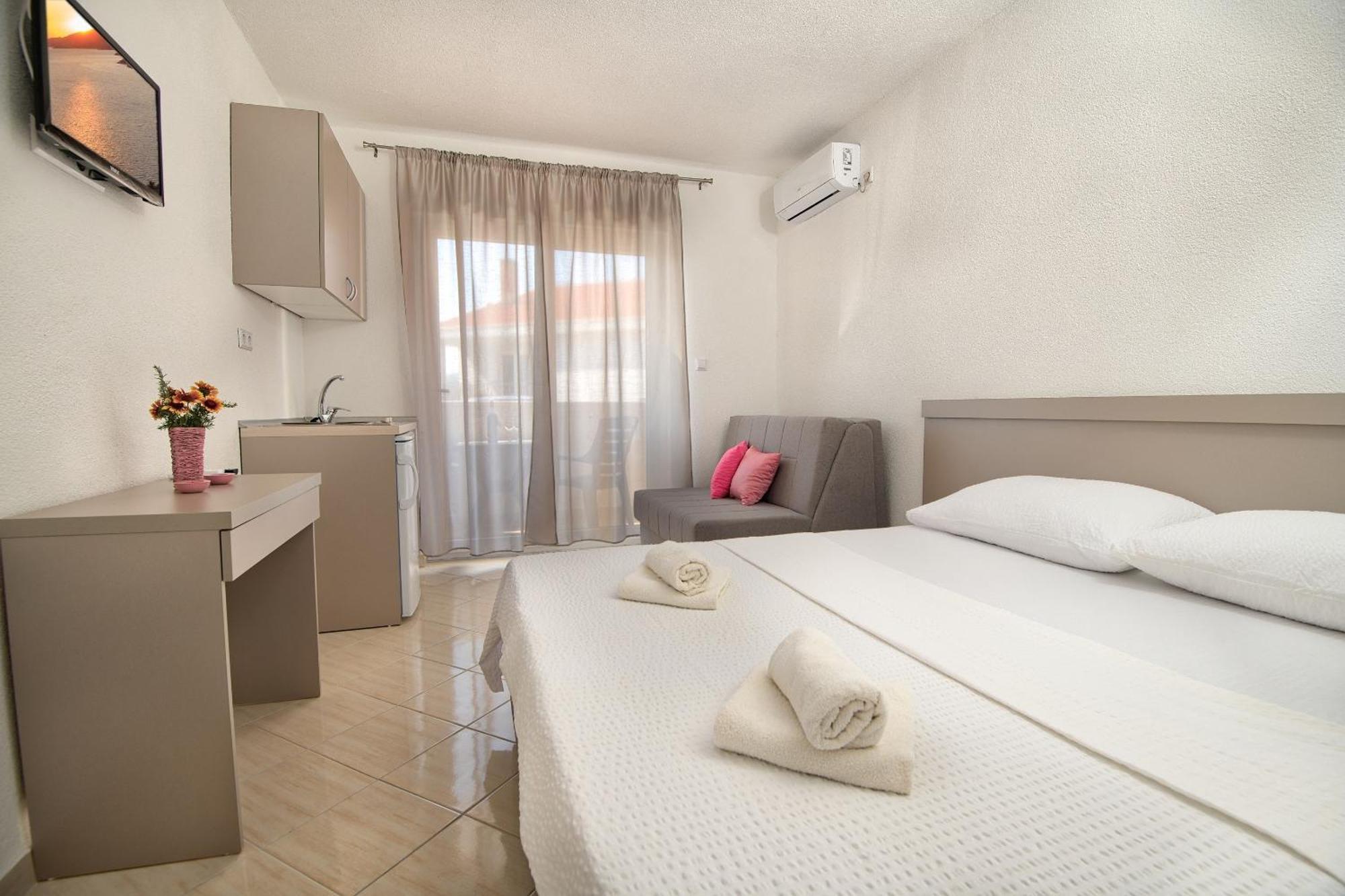 Studio & Apartments More Neum Exterior photo
